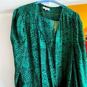 Parker silk blouse EUC size med green and black animal tie front wrap around